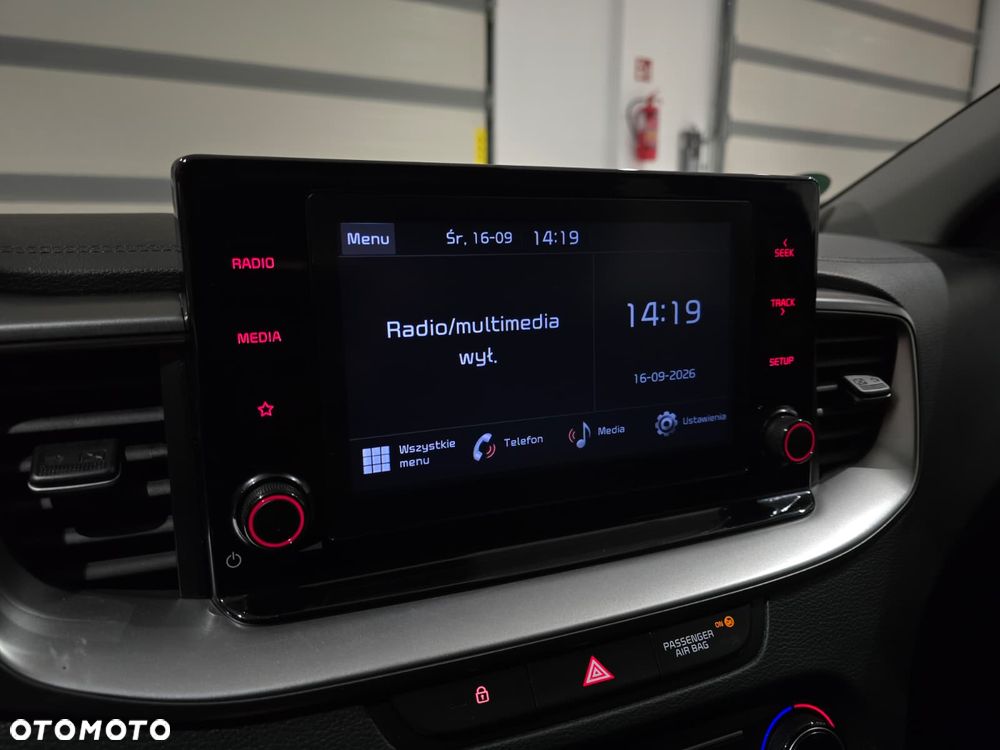 Kia Ceed 1.5 T-GDI M - 14