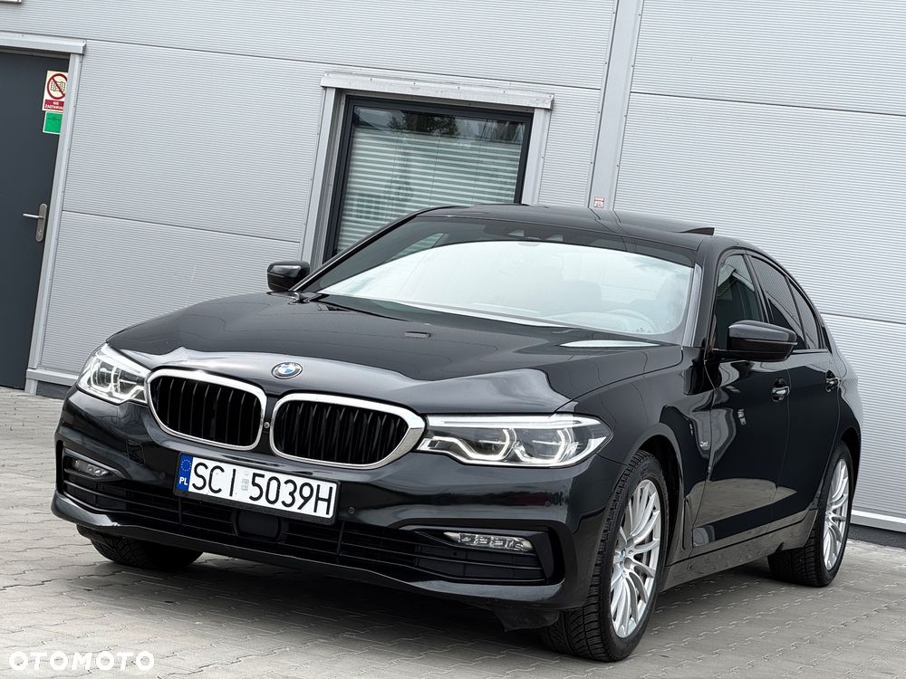 BMW Seria 5 520d Sport Line - 1