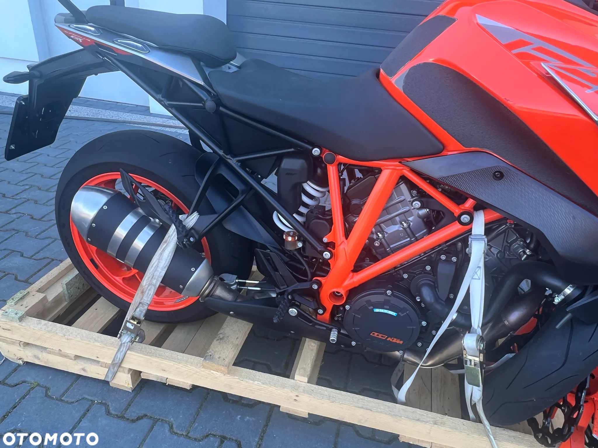 KTM Duke - 18