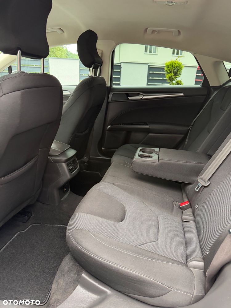 Ford Mondeo 2.0 TDCi Titanium - 14