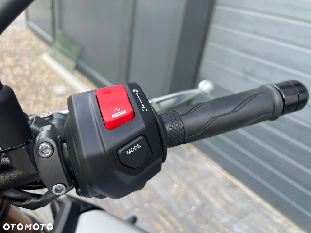Yamaha MT - 18