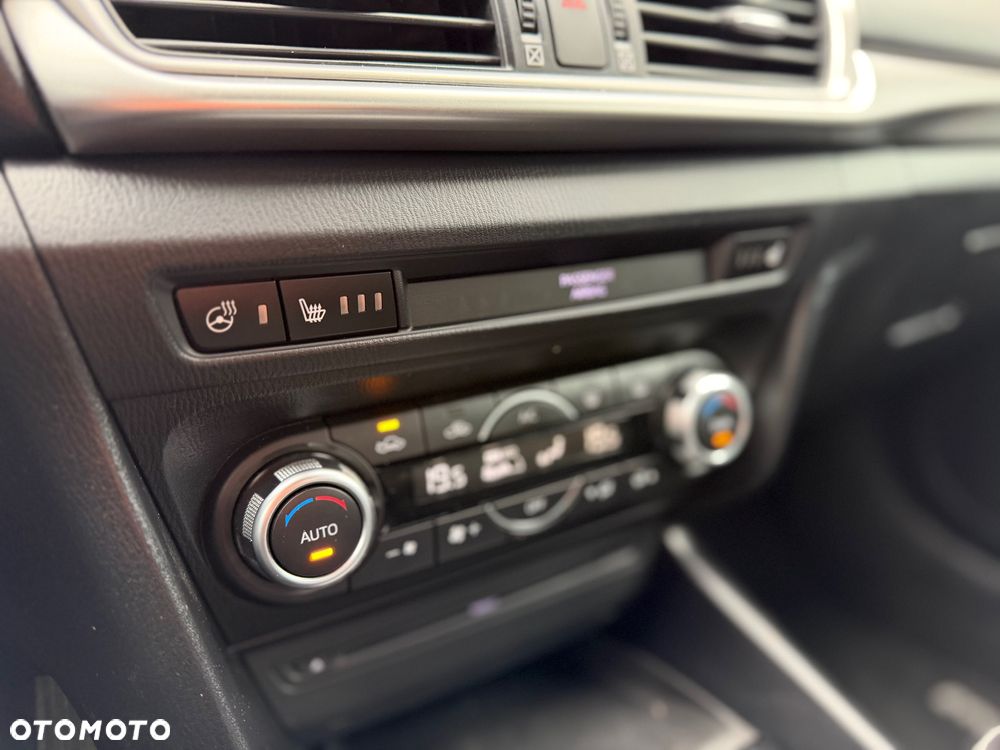 Mazda 3 1.5 D Skyenergy - 14