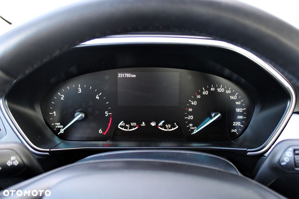 Ford Focus 1.5 EcoBlue Connected - 17