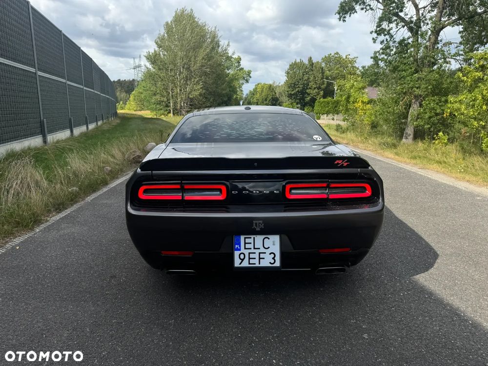 Dodge Challenger 5.7 R/T Shaker - 8