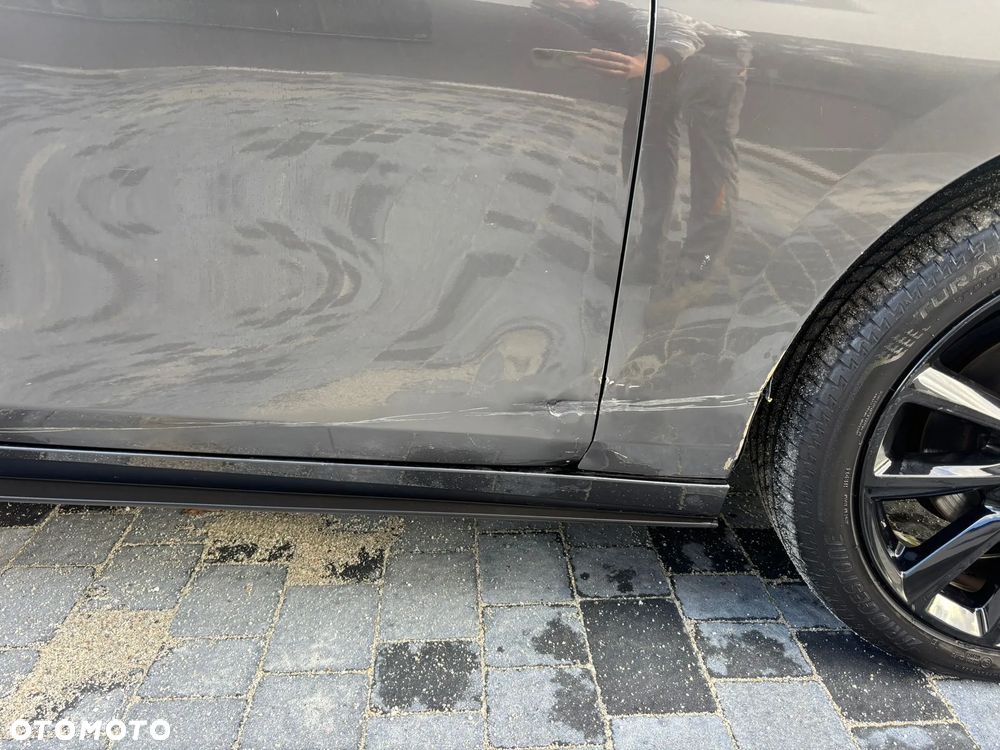 Mazda 3 e-SKYACTIV-G 122 M HYBRID DRIVE HOMURA - 10