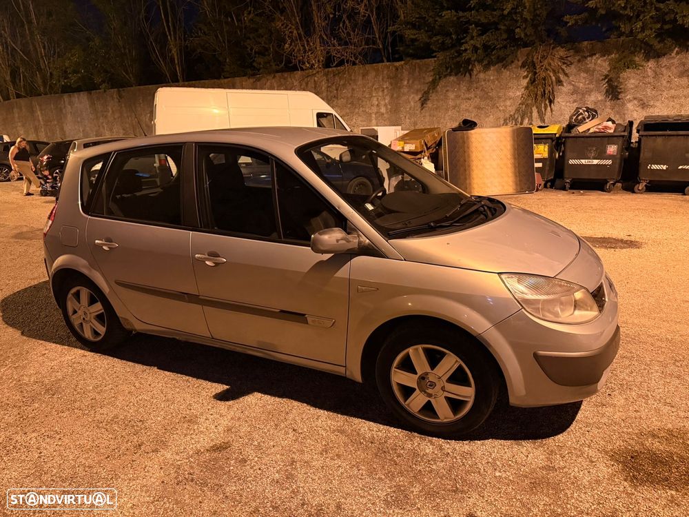 Renault Scénic 1.5 dCi Confort Authentique - 5