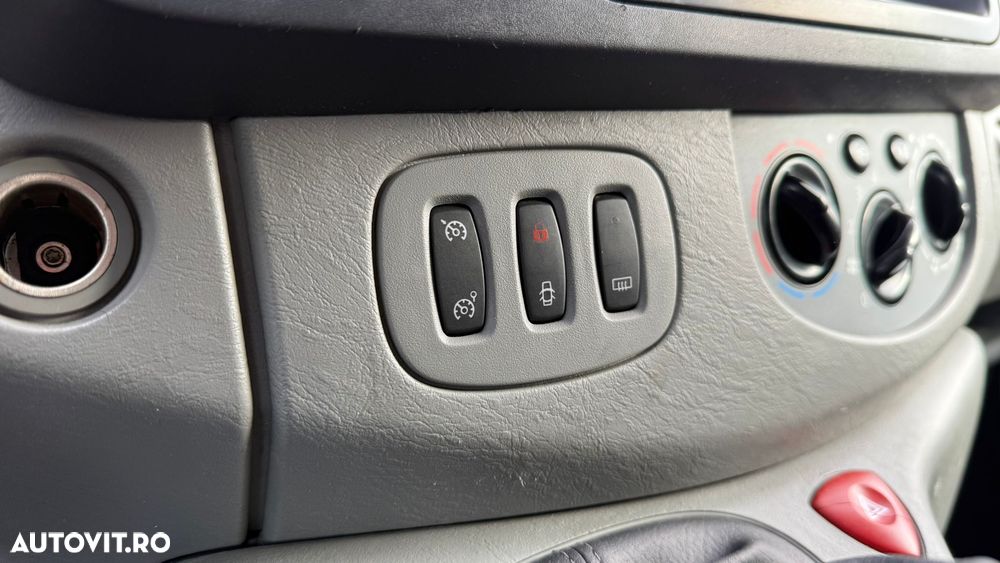 Opel Vivaro L2H1 - 15