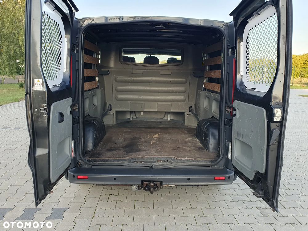 Renault TRAFIC - 9