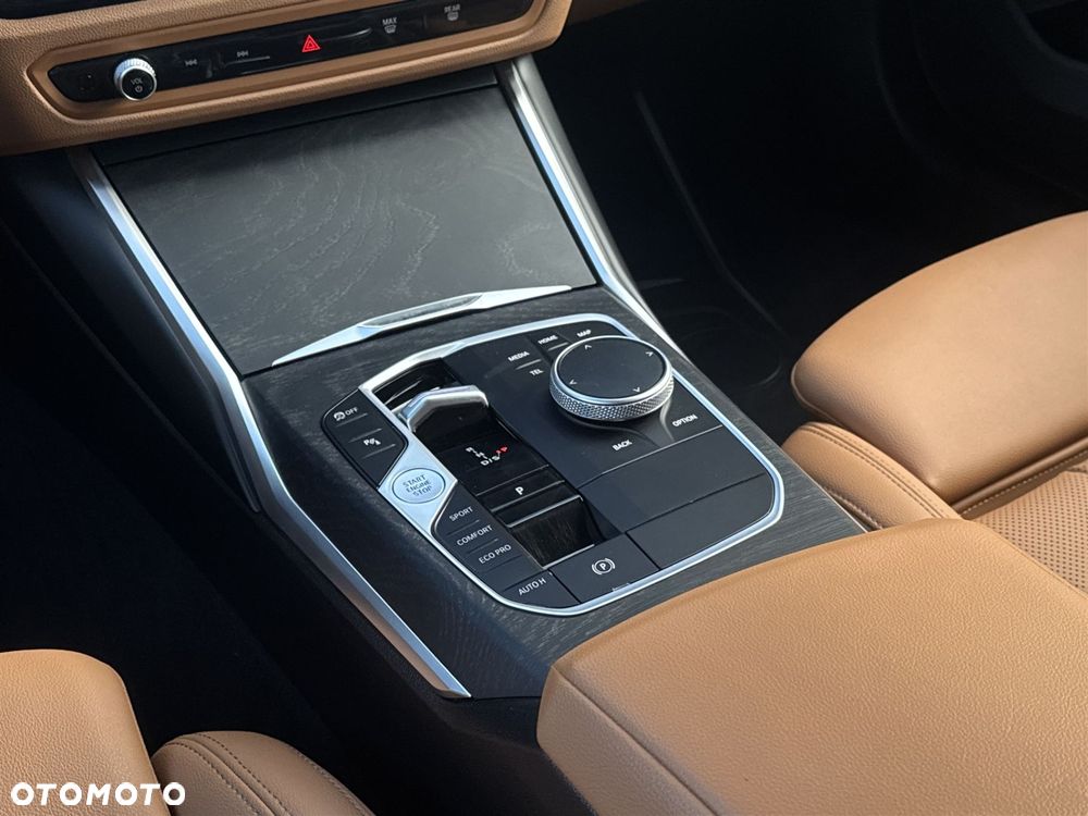 BMW Seria 3 - 17