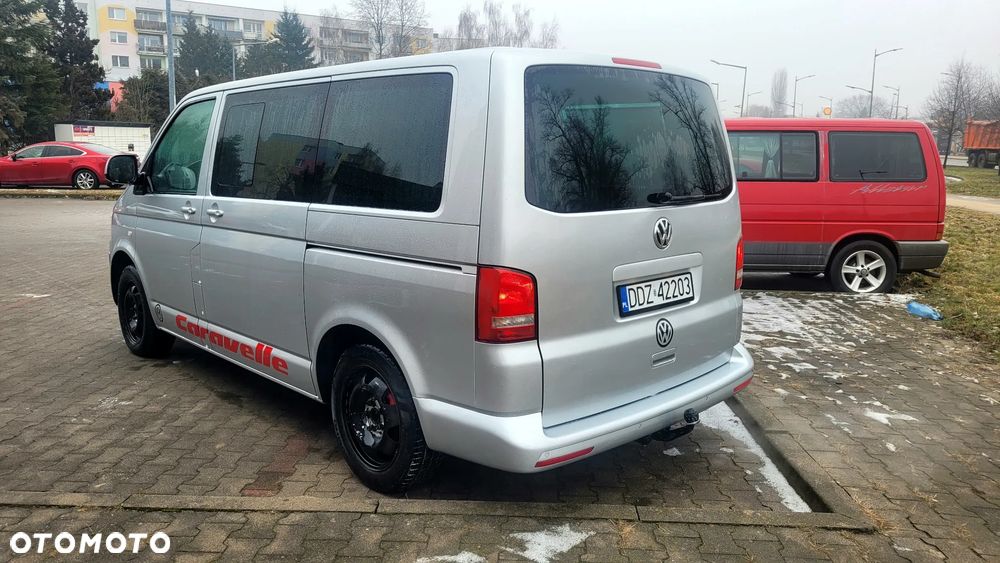 Volkswagen Caravelle - 5