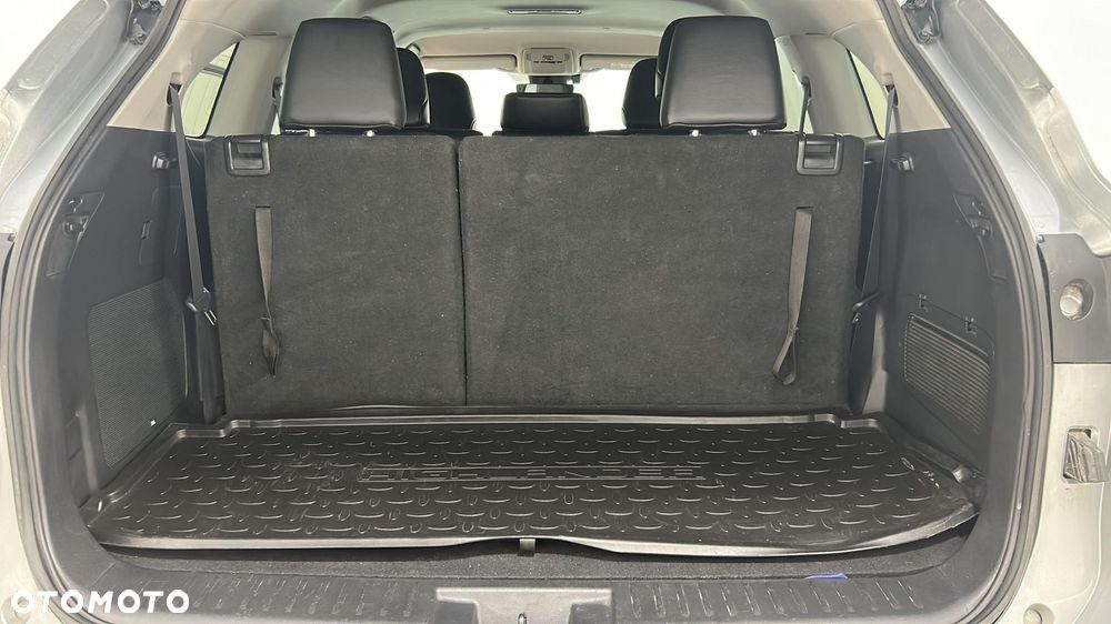 Toyota Highlander 2.5 Hybrid Prestige - 12