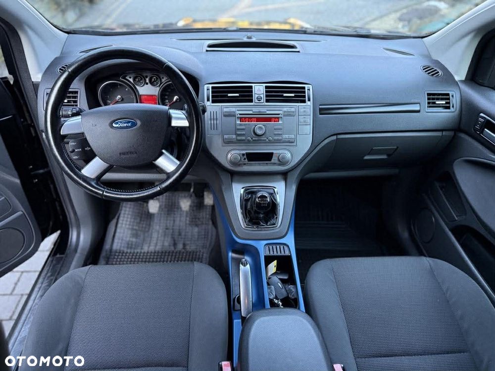 Ford Kuga - 5