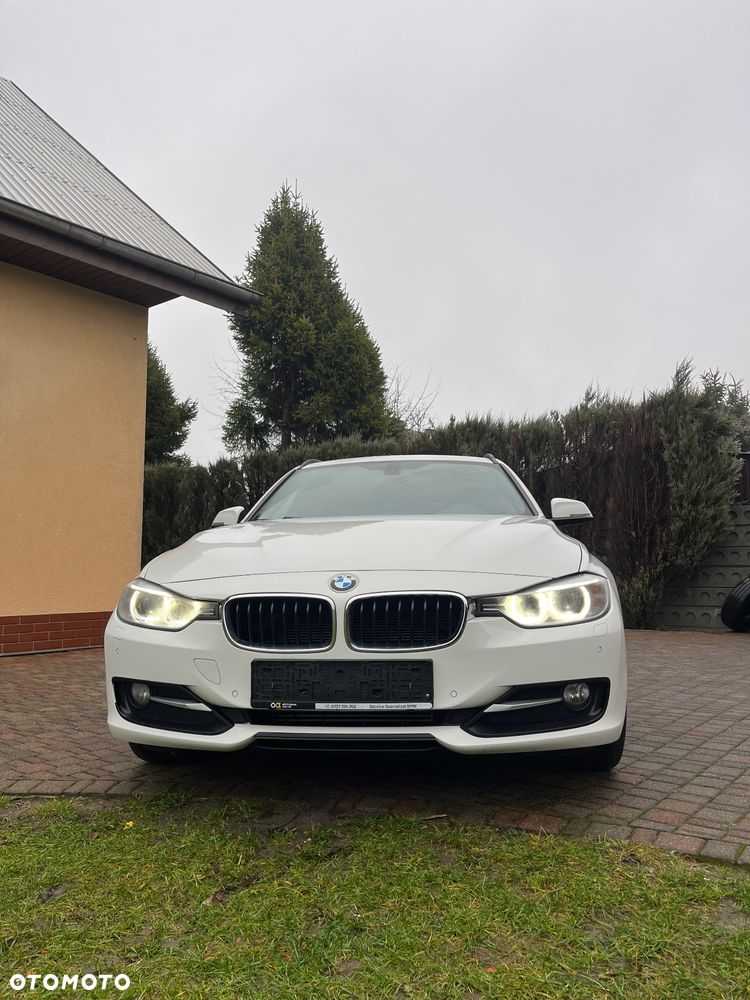 BMW Seria 3 318d Sport Line - 3