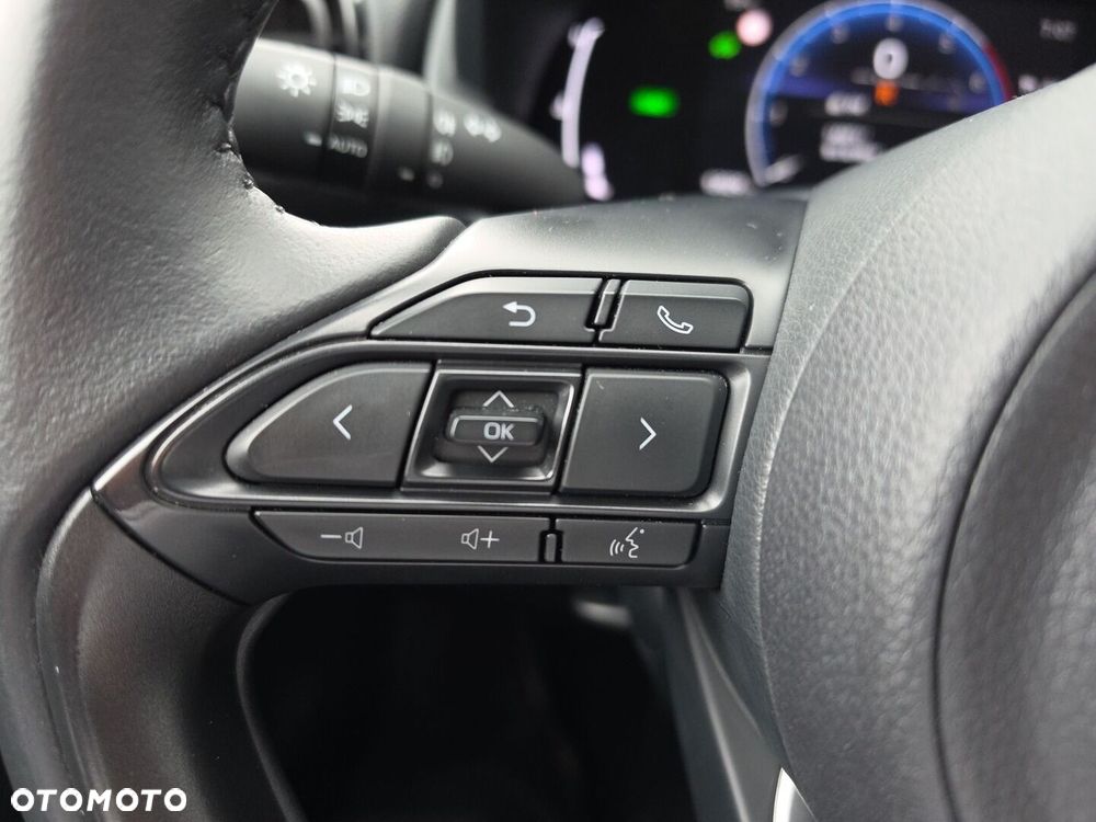 Toyota Yaris Cross Hybrid 1.5 Comfort - 24