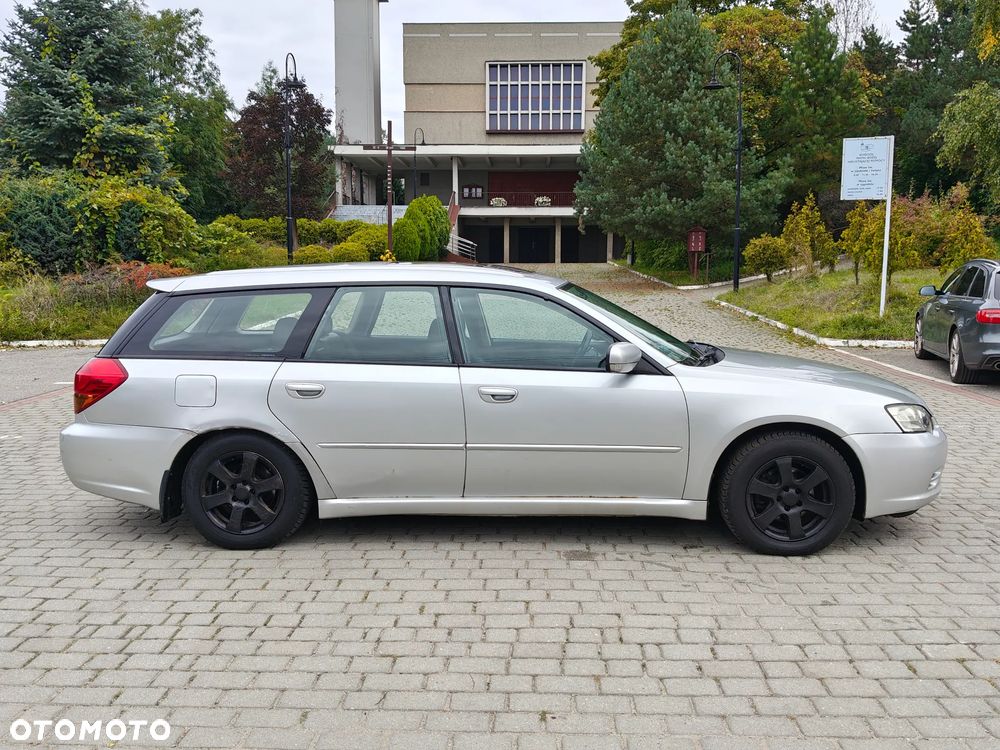 Subaru Legacy Kombi 2.0 4WD - 10