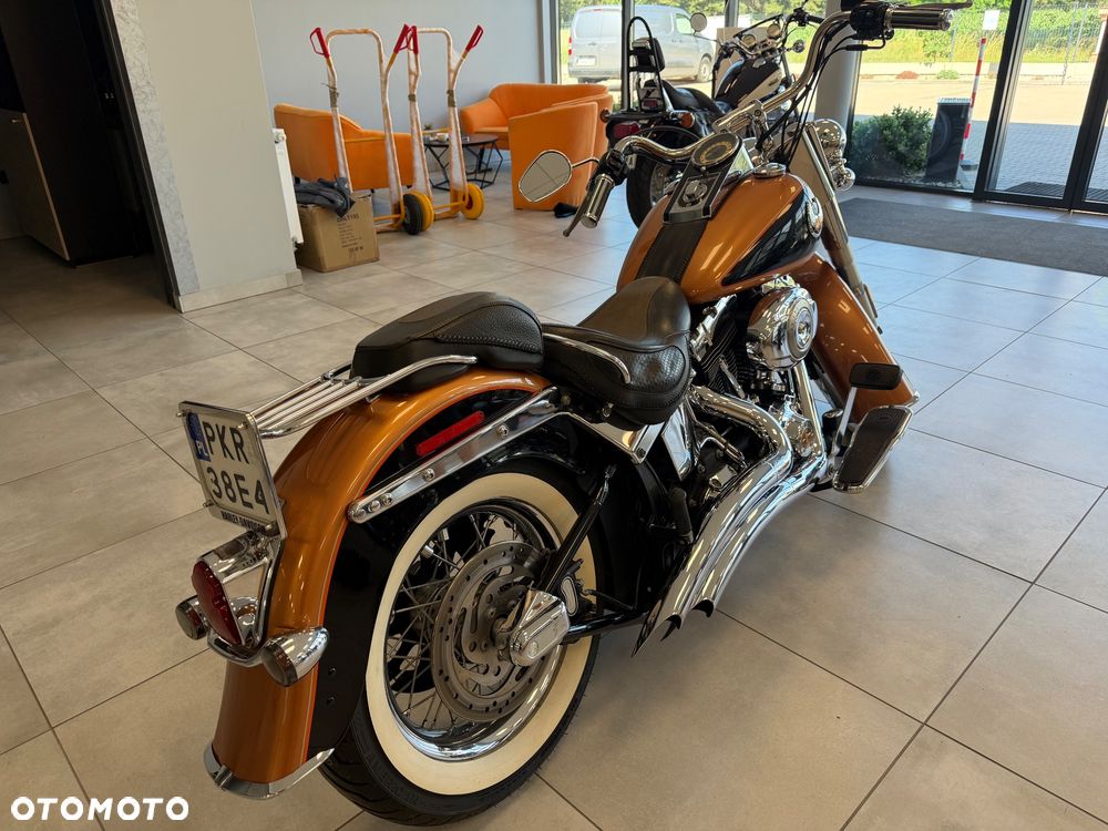Harley-Davidson Softail Deluxe - 7