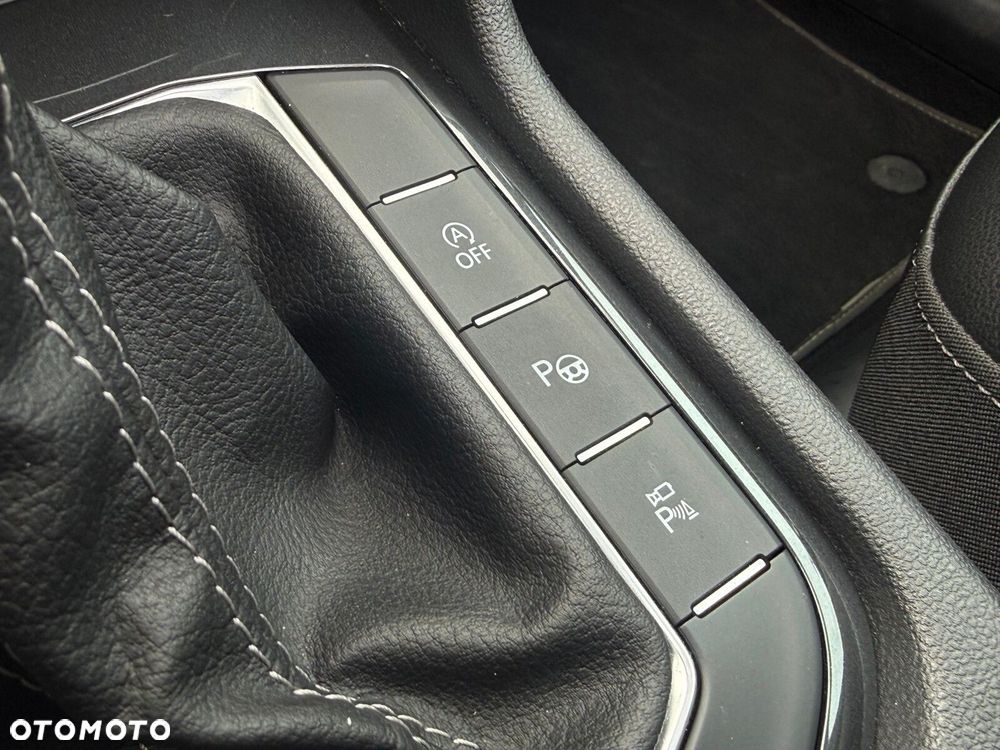Volkswagen Tiguan - 28