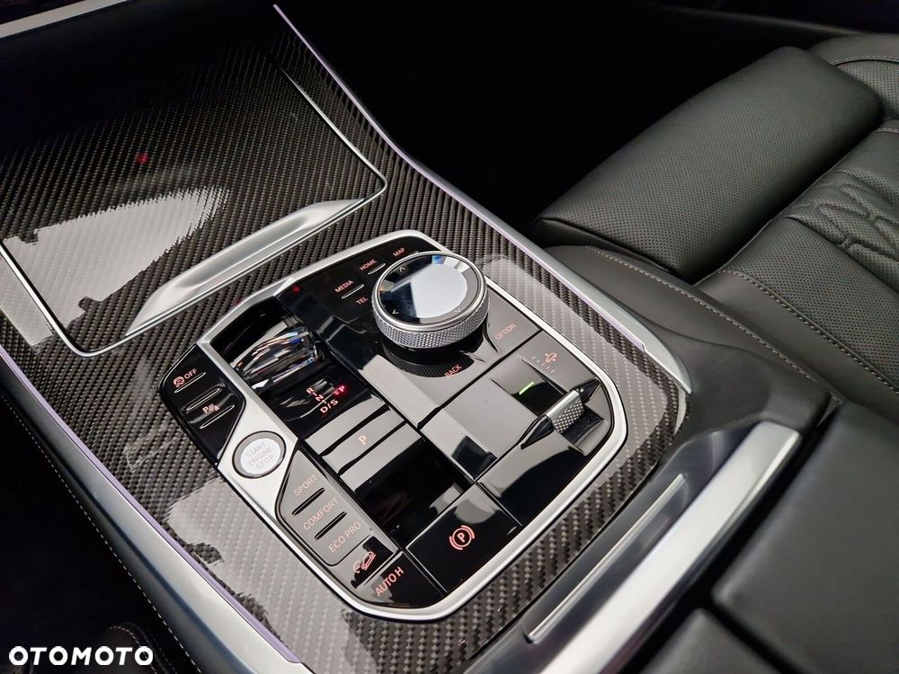 BMW X7 - 19