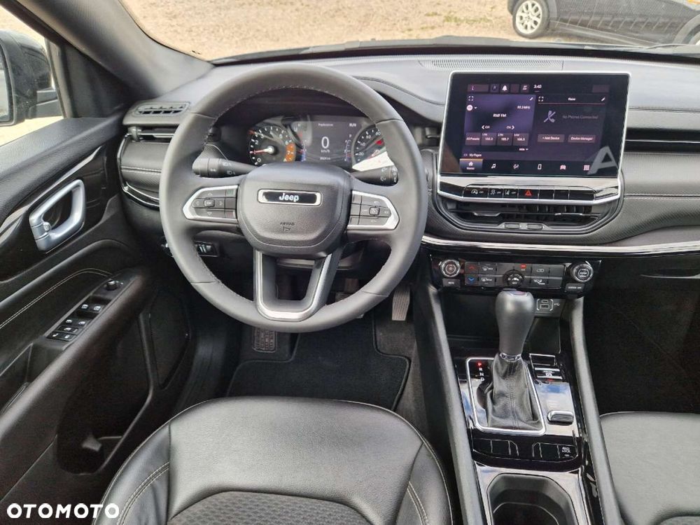 Jeep Compass - 18