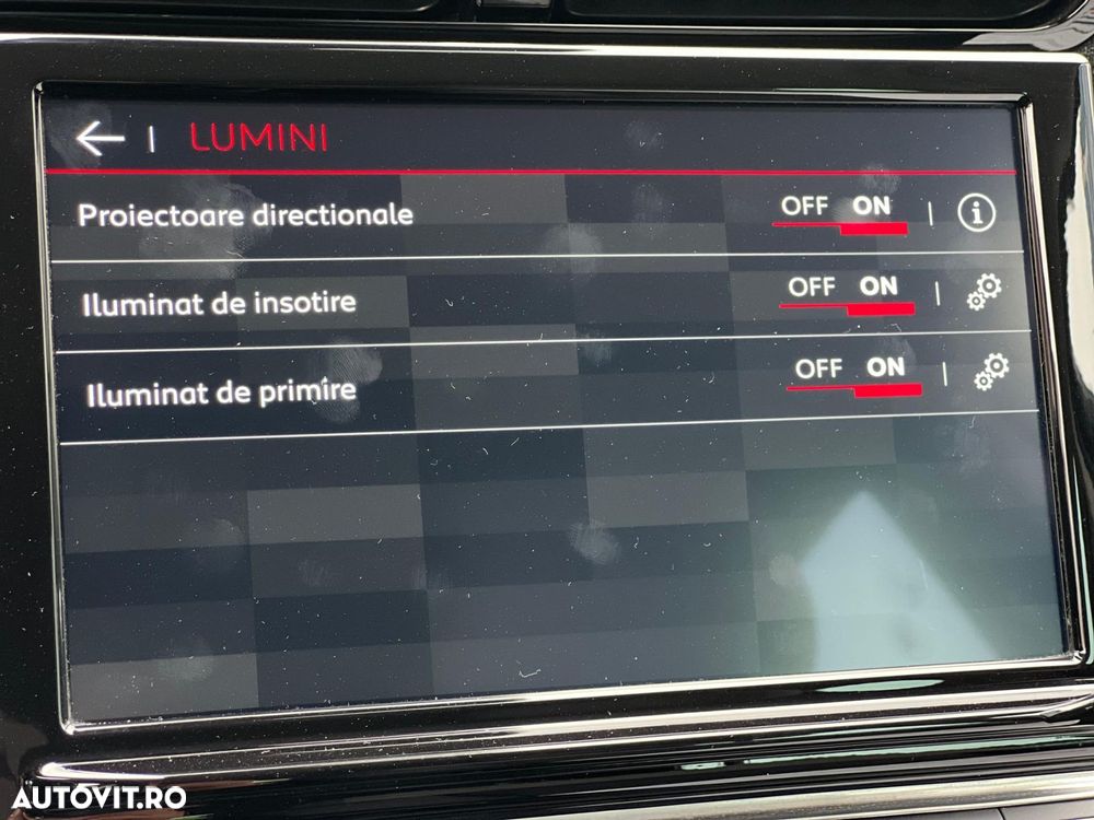 Citroën C3 AIRCROSS 1.2 PureTech S&S BVM Shine - 23