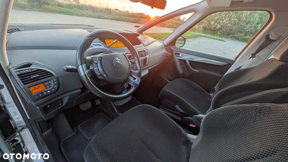 Citroën C4 Grand Picasso 1.6 HDi SX - 10