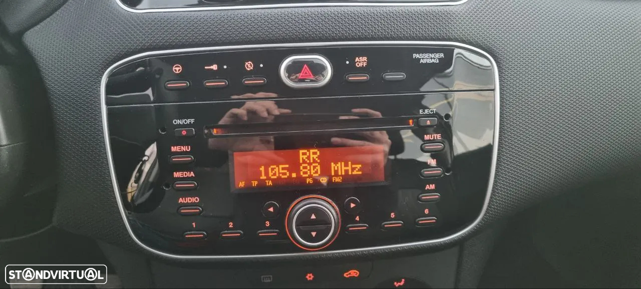 Fiat Punto 1.2 Easy S&S - 19