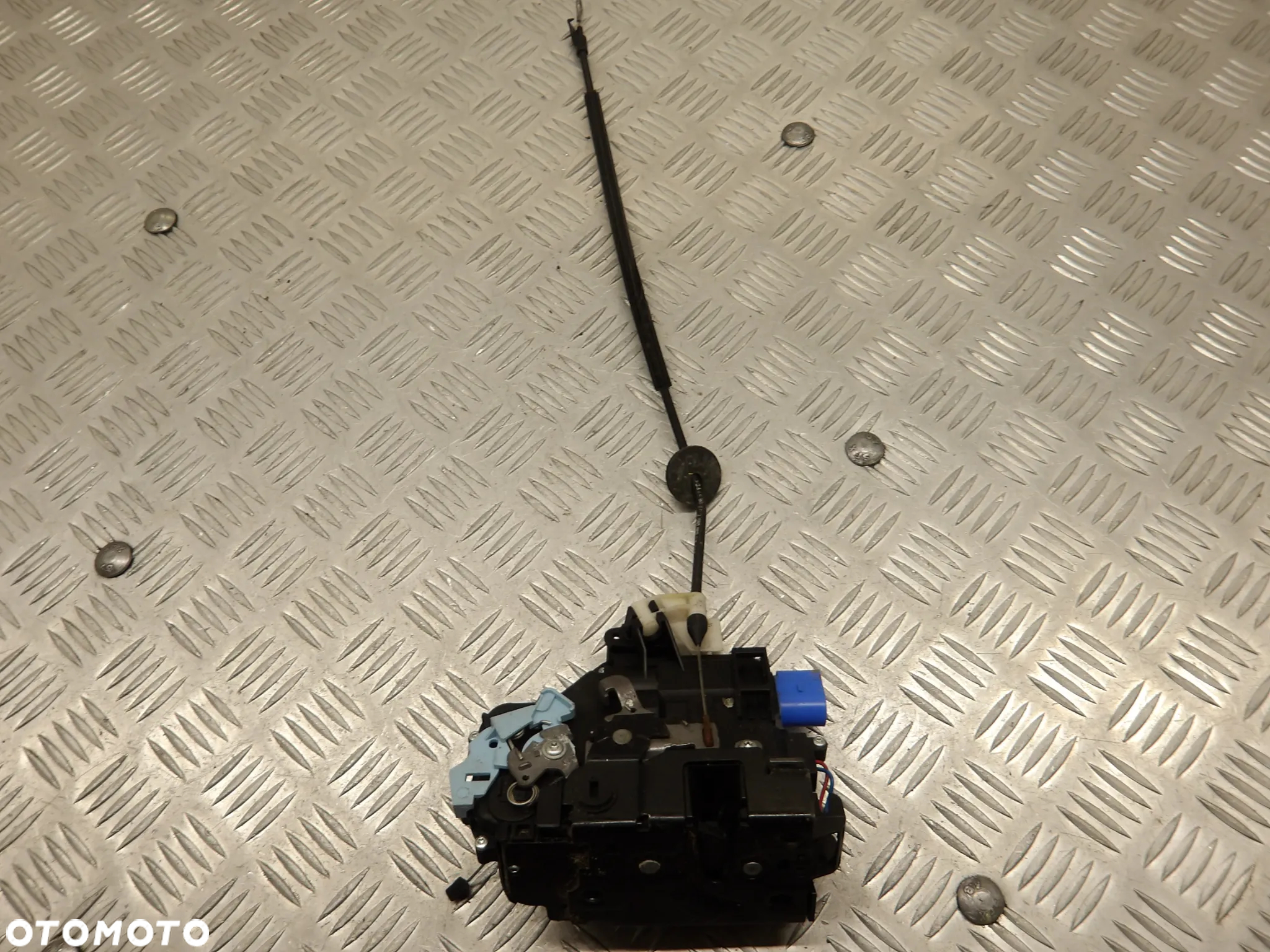 VW JETTA V 05-10 ZAMEK DRZWI PRAWY LEWY PRZÓD TYŁ - 12