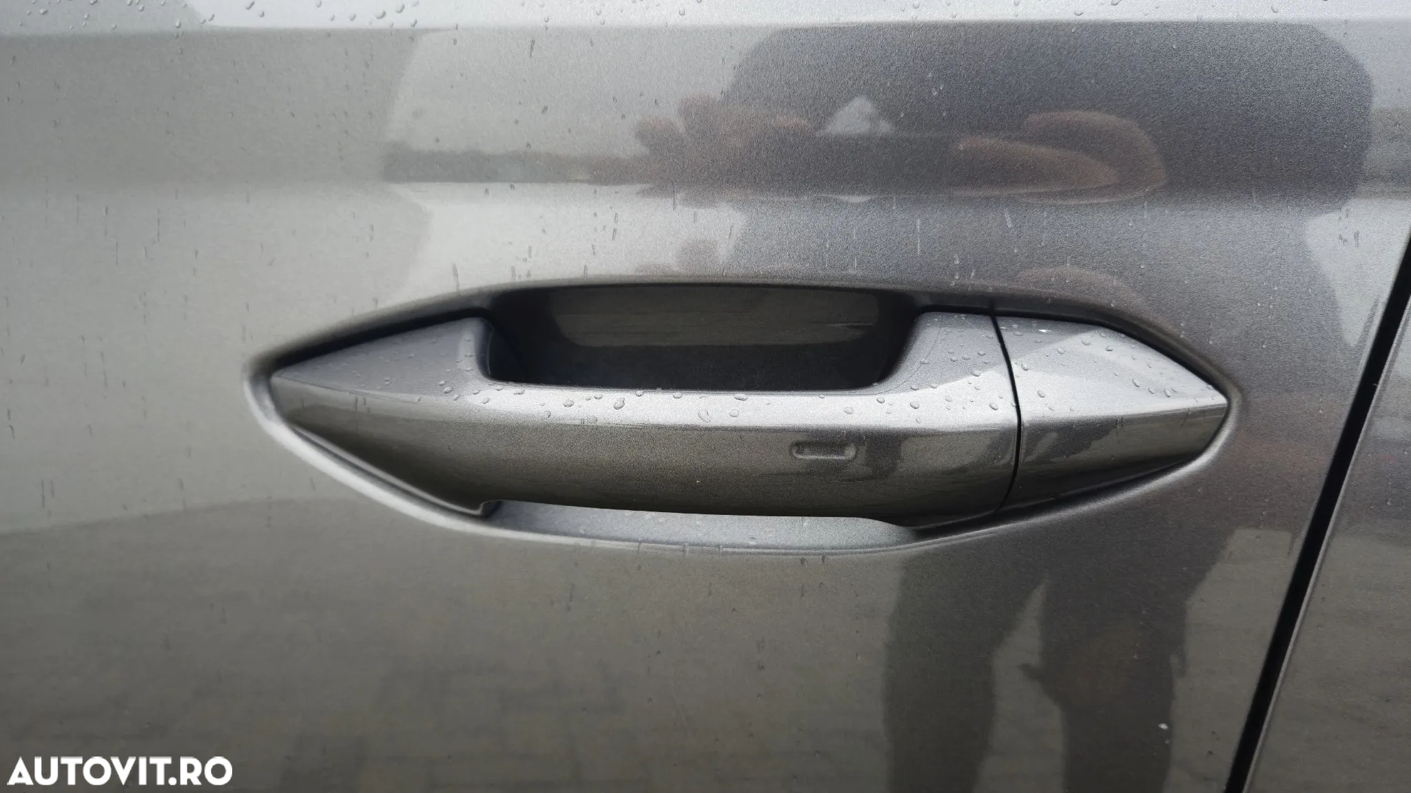 Skoda Octavia Combi 2.0 TDI DSG Style - 9