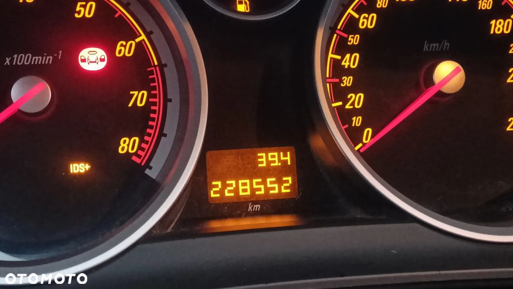 Opel Astra 1.6 T Sport - 3