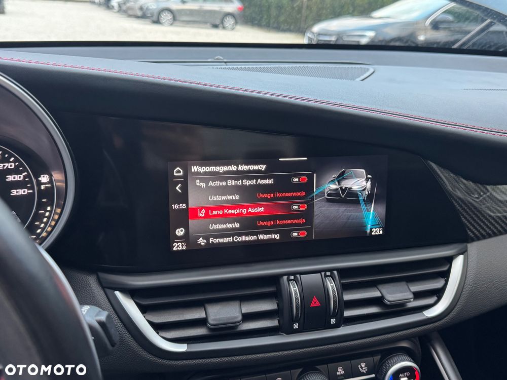 Alfa Romeo Giulia 2.9 Bi Turbo V6 Quadrifoglio Nring - 33