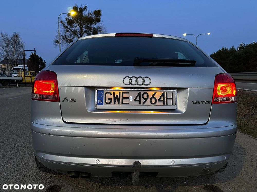 Audi A3 3-drzwiowe - 4