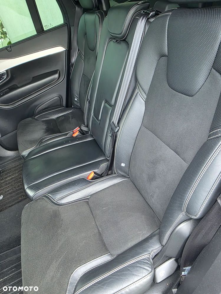 Volvo XC 90 D5 SCR AWD R-Design - 15