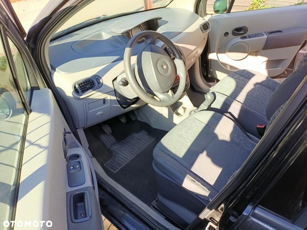 Renault Modus - 8