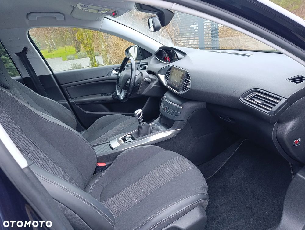 Peugeot 308 - 15