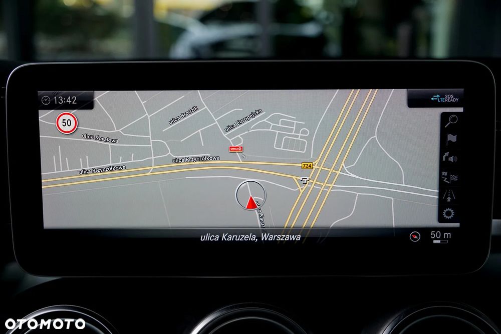 Mercedes-Benz Klasa C 400 4Matic 9G-TRONIC AMG Line - 33