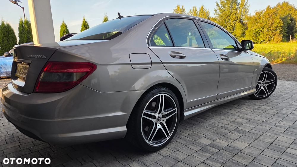Mercedes-Benz Klasa C - 14