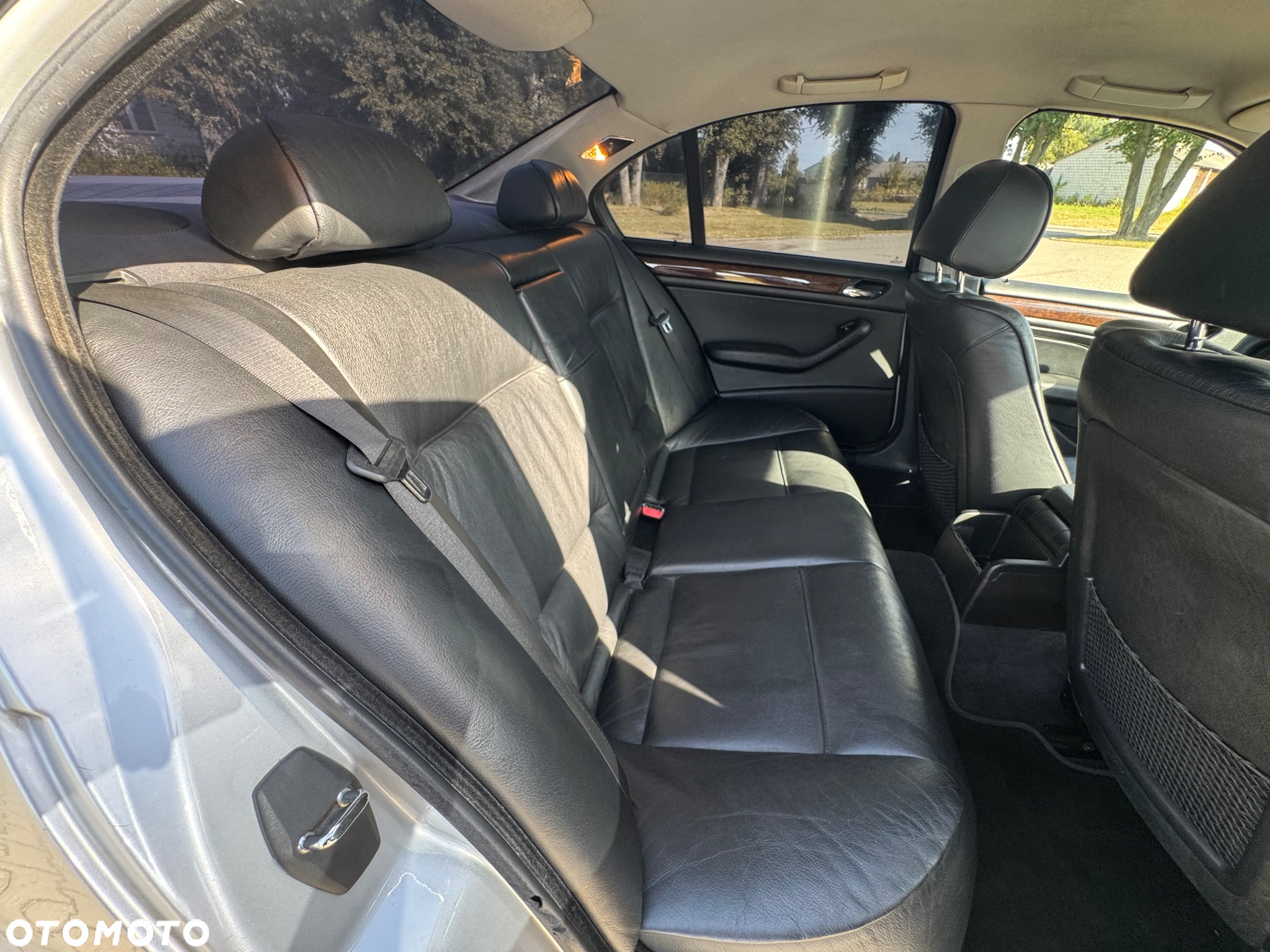 BMW Seria 3 323i - 29