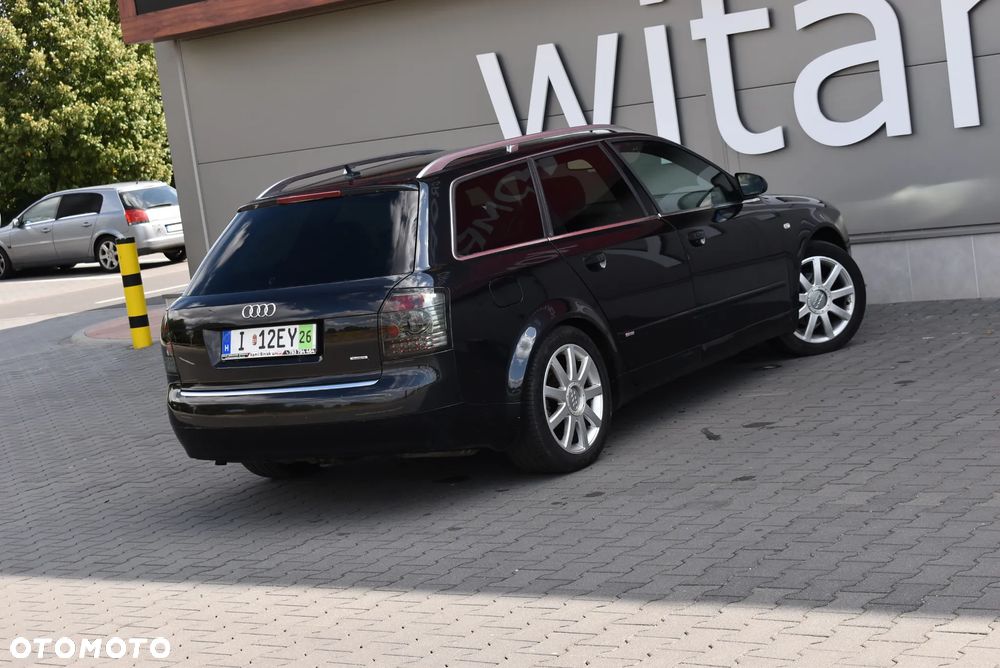Audi A4 Avant - 30