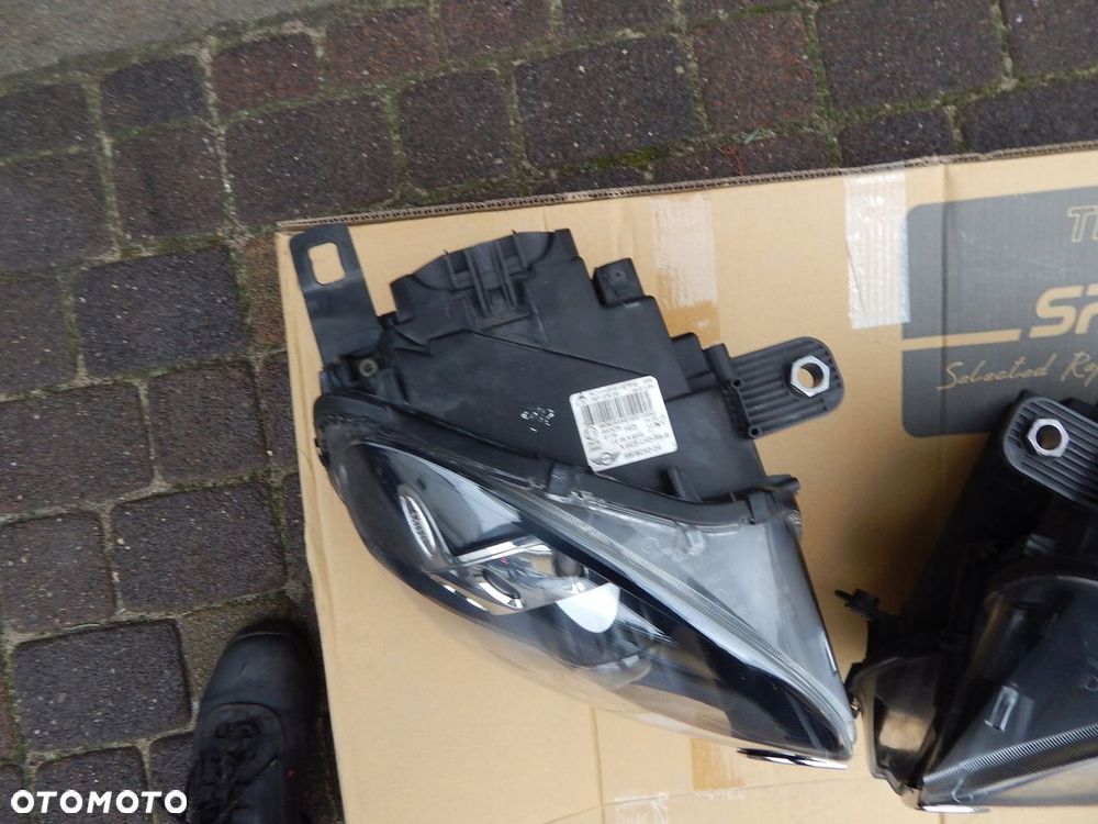 LAMPY XENON NIESKRETNE MINI COOPER COUNTRYMAN EURO - 4