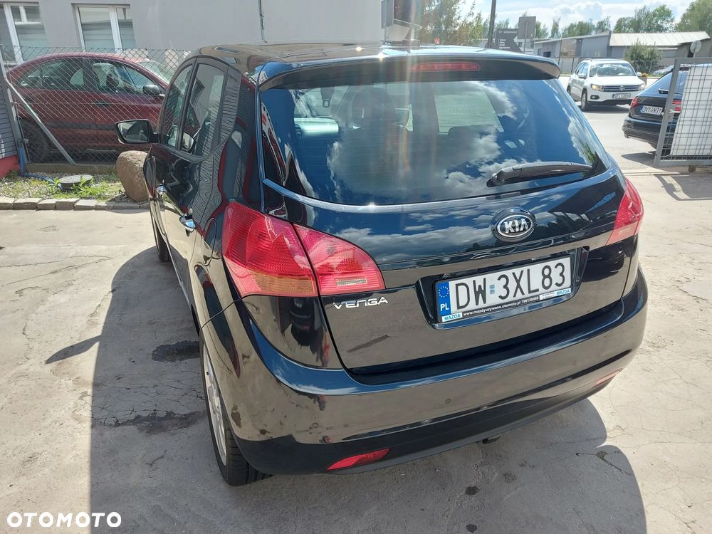 Kia Venga 1.6 CVVT Platinum Edition - 11
