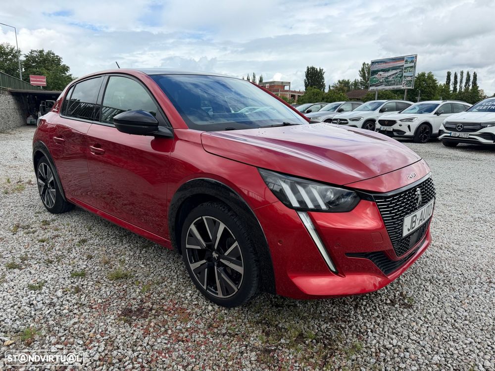 Peugeot 208 1.2 PureTech GT Line - 3