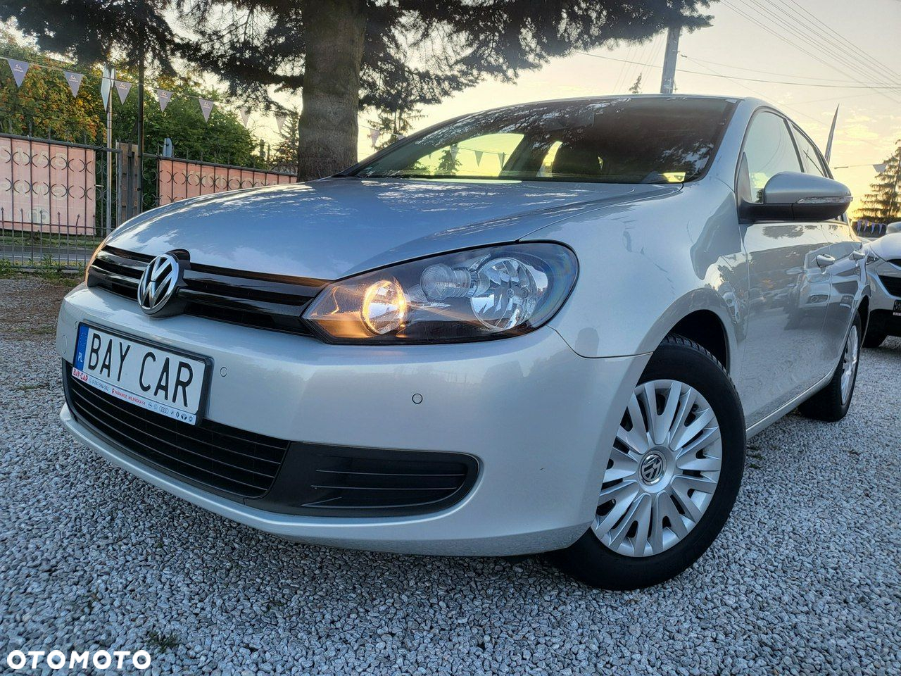 Volkswagen Golf - 4