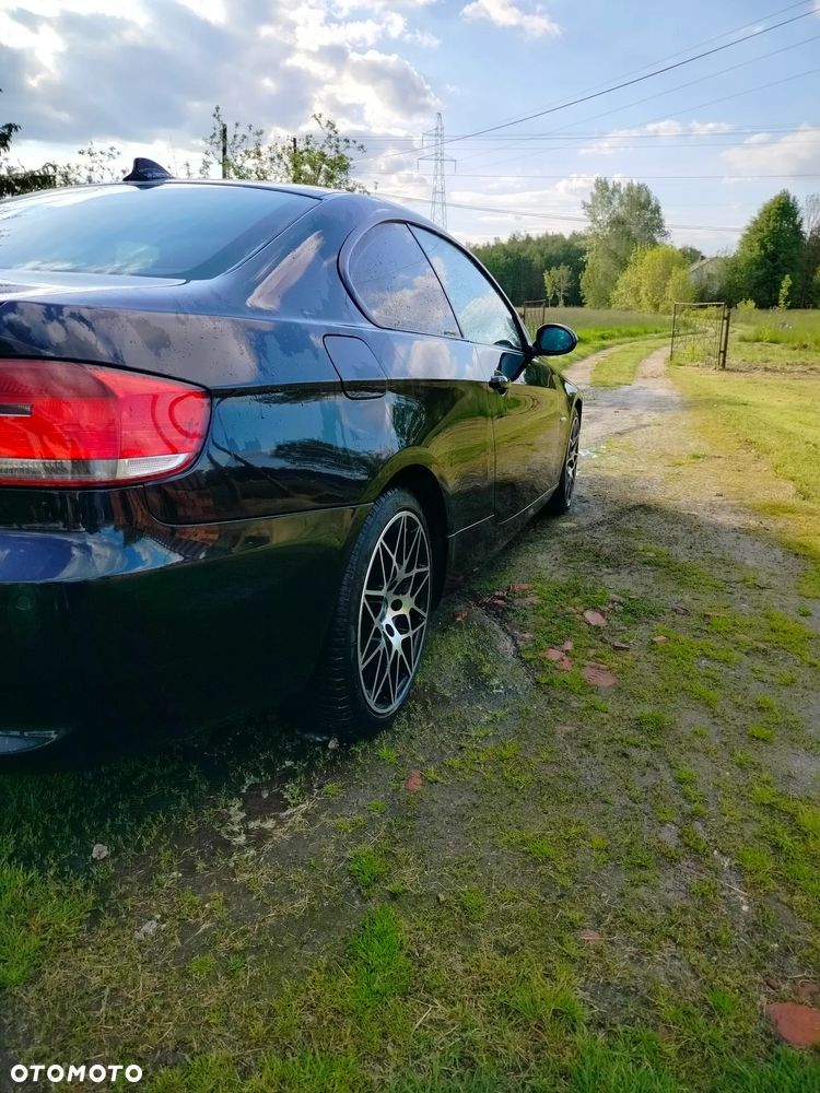 BMW Seria 3 320d - 9