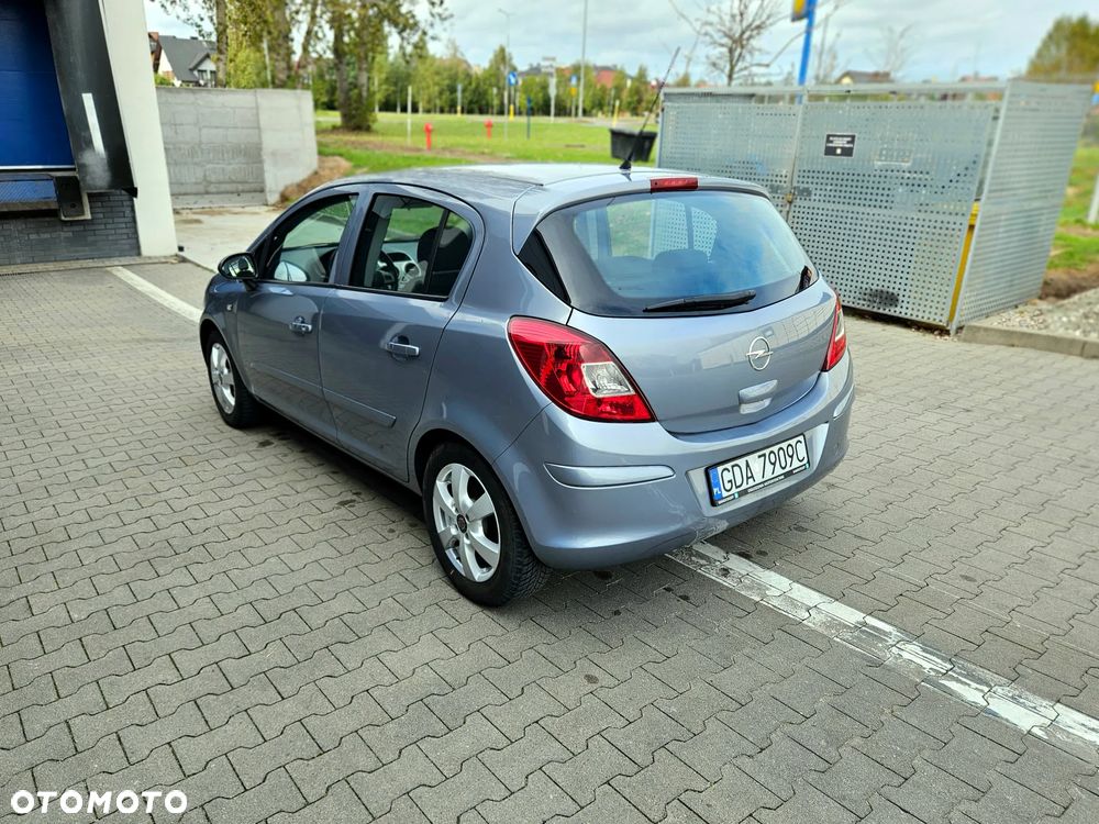 Opel Corsa - 4
