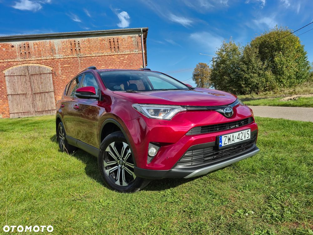Toyota RAV4 - 1