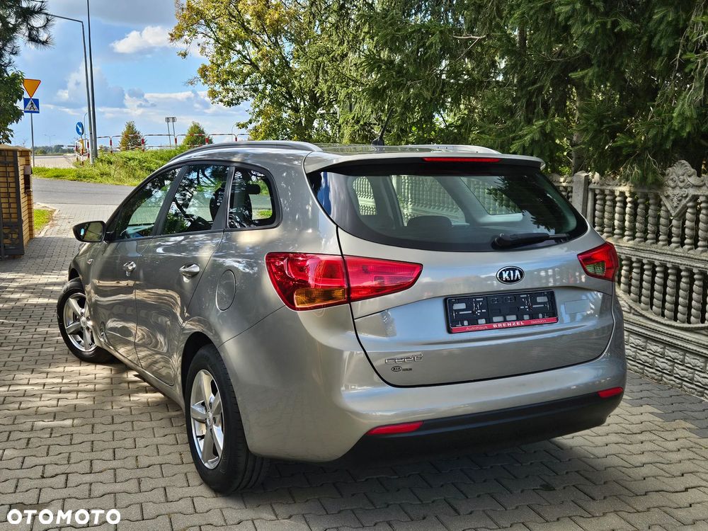Kia Ceed 1.4 CVVT Attract - 25