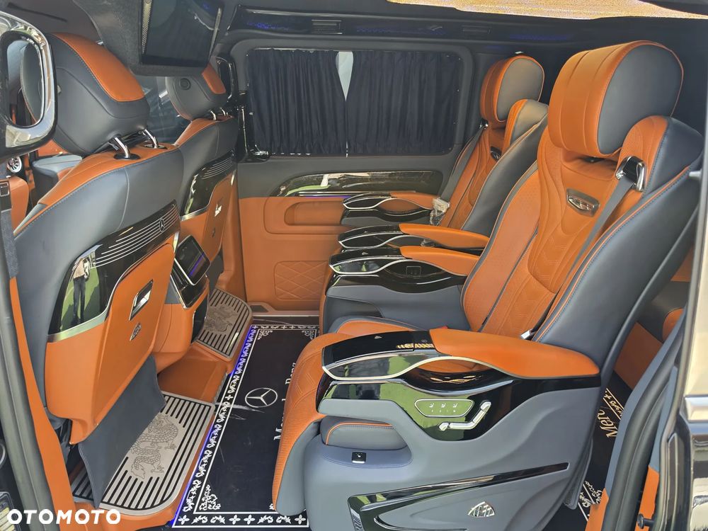 Mercedes-Benz Klasa V 300 extralang 9G-TRONIC Special Edition Avantgarde - 30