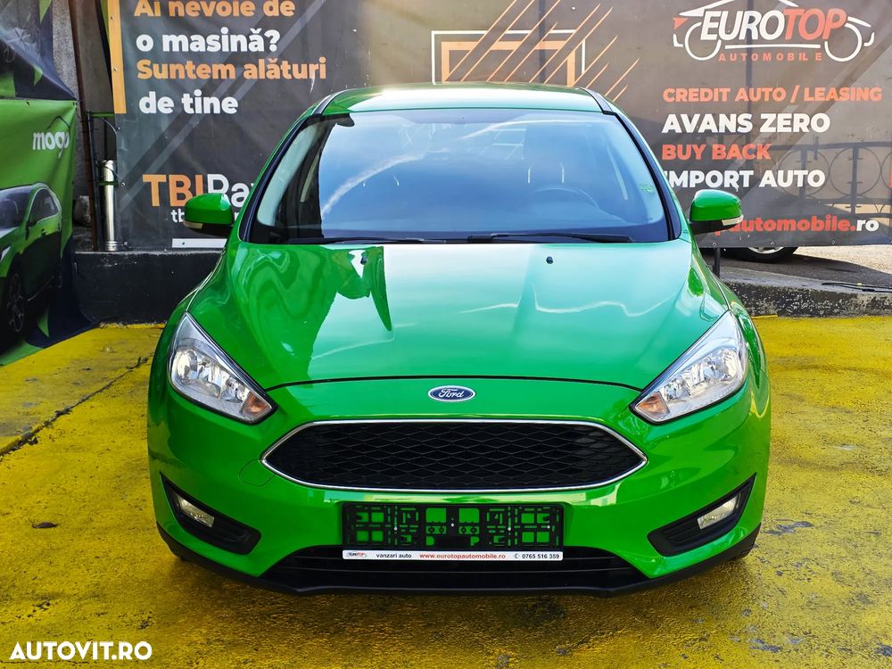Ford Focus 1.0 EcoBoost Titanium - 3