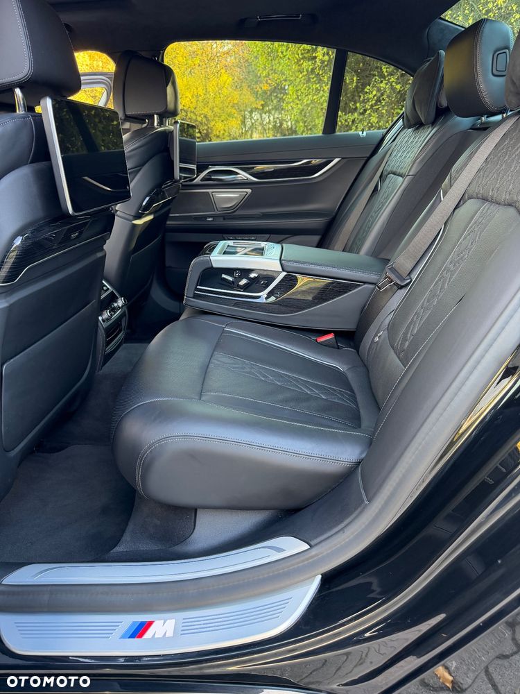 BMW Seria 7 730d xDrive - 30