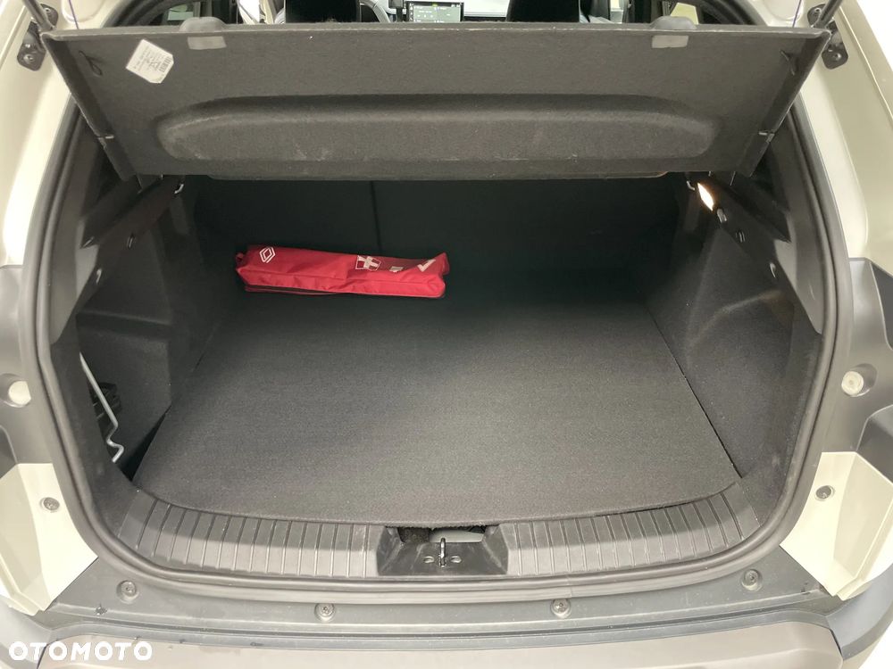Dacia Duster 1.6 Full Hybrid 140 Journey+ MMT - 17